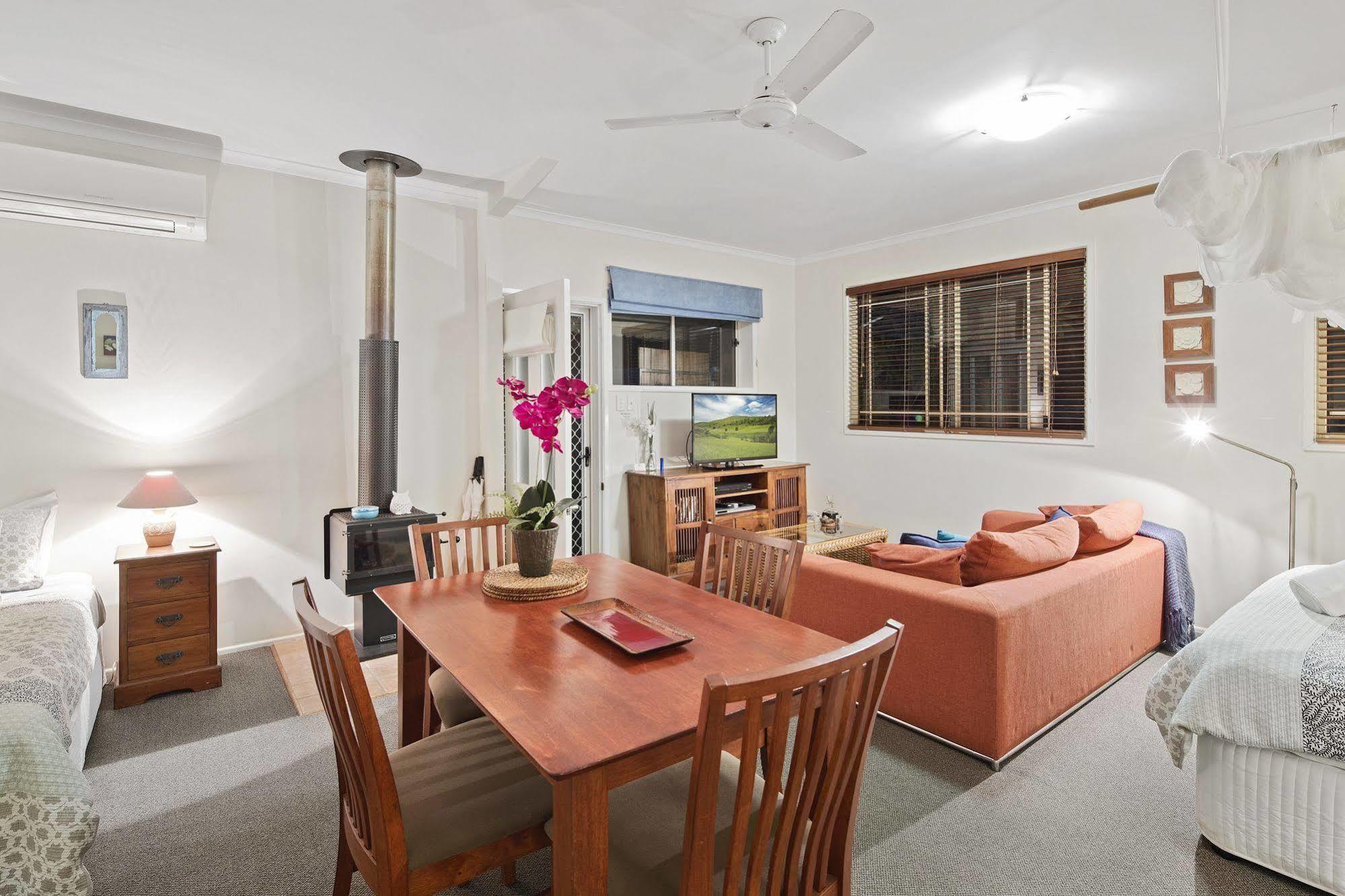 Eden Lodge Nambour Luaran gambar