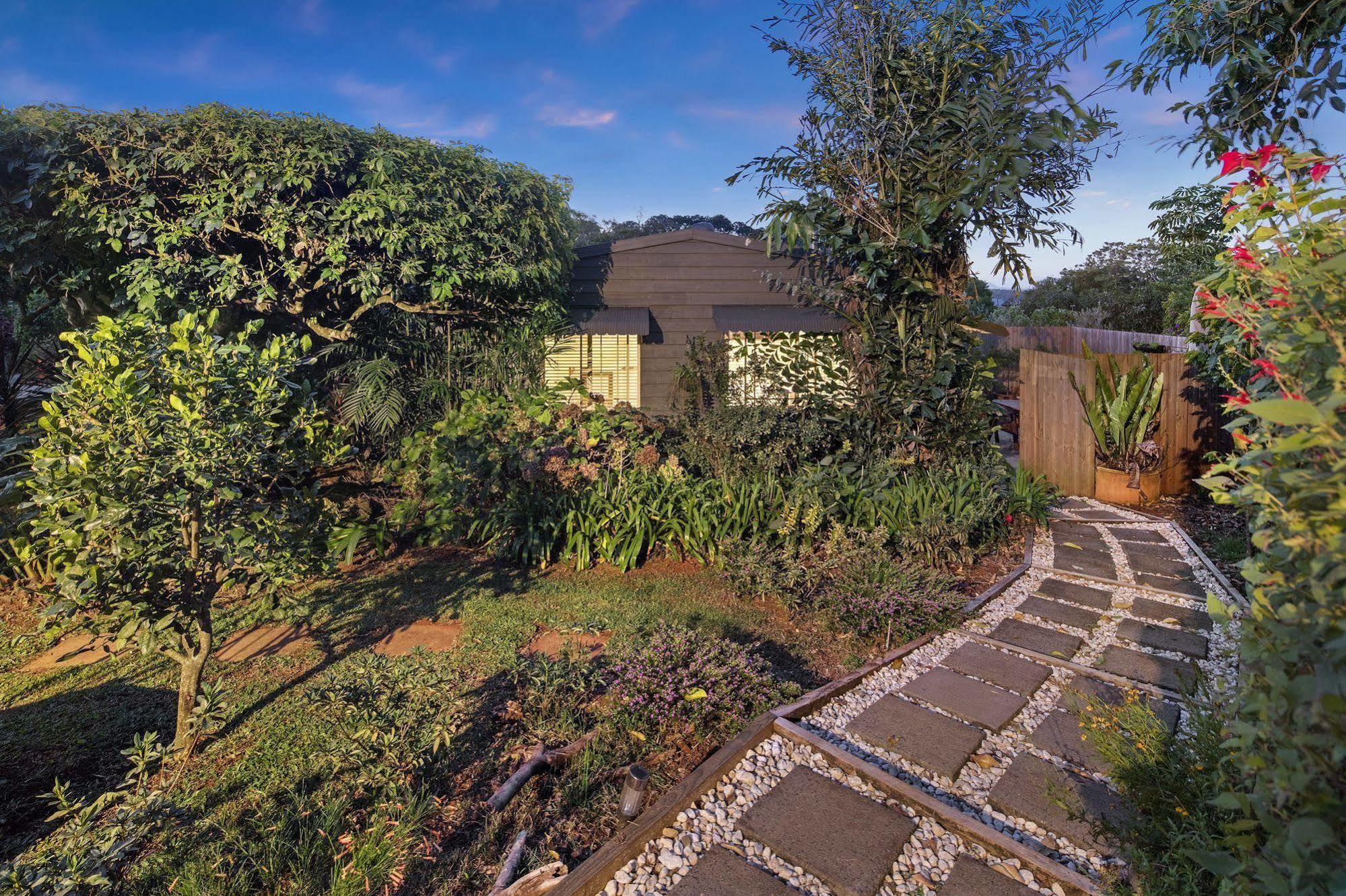 Eden Lodge Nambour Luaran gambar